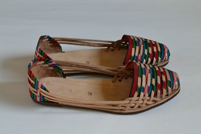 Women's Caites/Huaraches Size 39 US 8