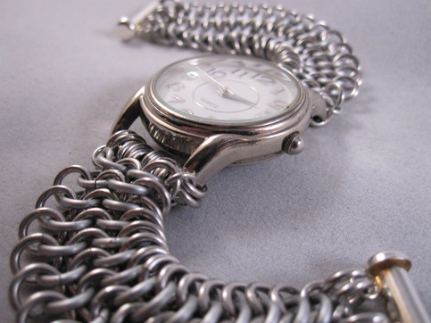 "Minimalist" Men's Chainmaille watch (silver & white band)