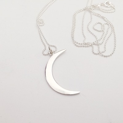 [sale] large crescent moon necklace