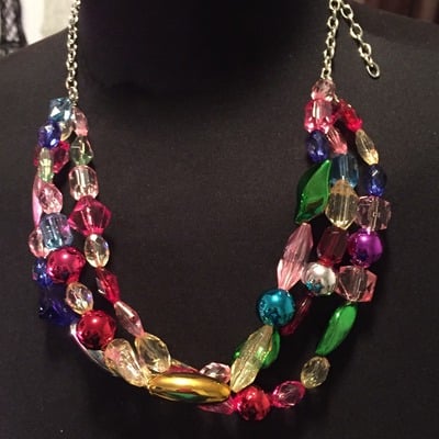 Beaded statement necklace - Thumbnail 4