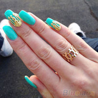 Gold Royalty Charm - Thumbnail 2