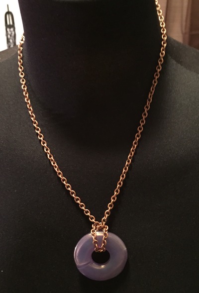 Chain Necklace with Center Circel 