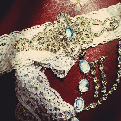 4-tier bouquet pendant