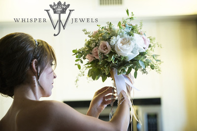 4-Tier Bouquet Pendant