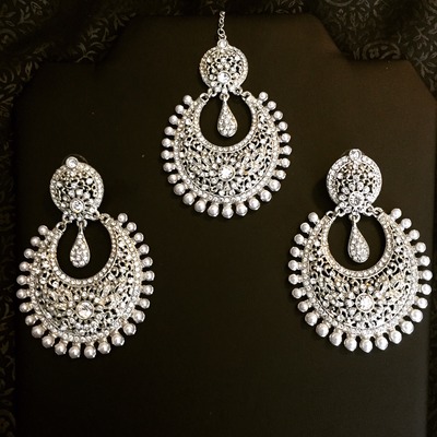 Jazba tikka and earring set - silver