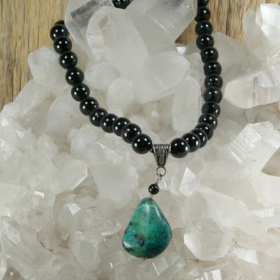 Onyx with turquoise nugget pendant necklace