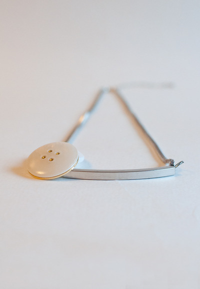 Vintage Button Pendant Necklace NL0904