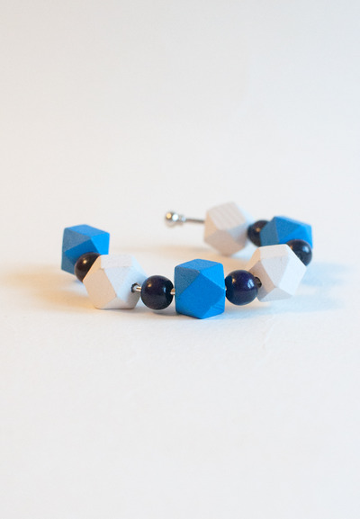 Wood Beads Blue & White Bracelet Cuff BL0907