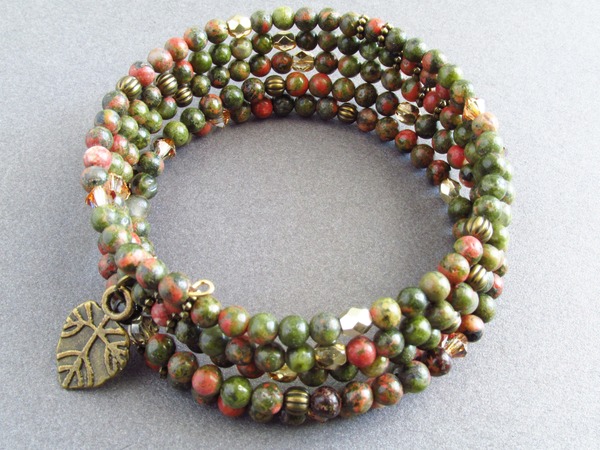 Unakite Memory Wire Bracelet, leaf charm, green bracelet, gemstone bracelet, wrap bracelet, charm bracelet