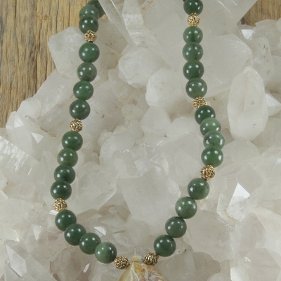 Jade with serpentine leaf necklace