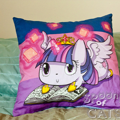 Twlight pony cat pillowcase