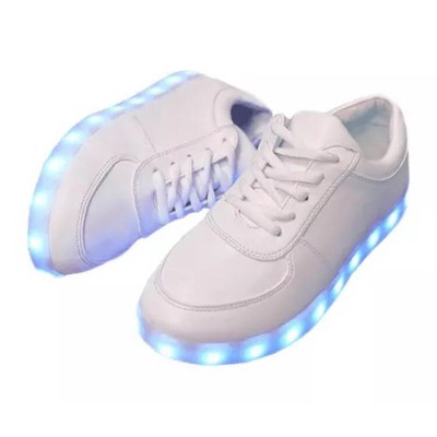 LIGHT UP SNEAKERS