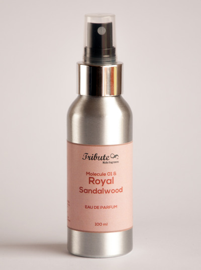 Molecule 01 (identical) with Royal Sandalwood
