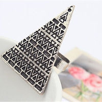 Silver Vintage Pyramid Ring - Thumbnail 1