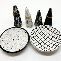Splatter Ring Dish Modern Hand Painted Jewelry Dish - Thumbnail 1