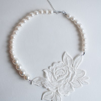 White Flower Pearl Necklace NL0912 - Thumbnail 3