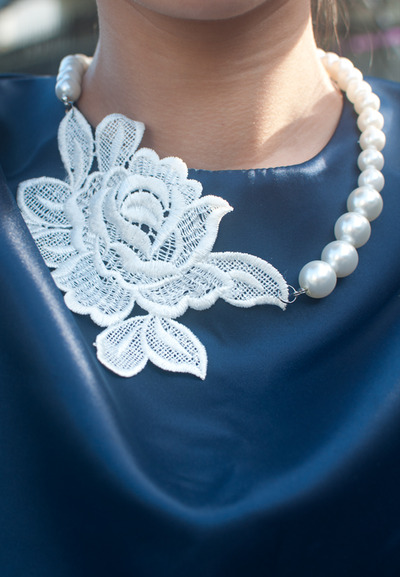 White Flower Pearl Necklace NL0912