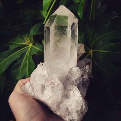 Large crystal quartz cluster