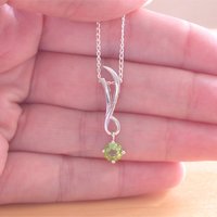 925 Peridot Pendant & 18" Silver Chain/ Peridot Jewelry/Peridot Jewellery/Peridot Necklace/August Birthstone/Peridot Jewelery/Green Peridot - Thumbnail 3