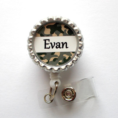 Personalized camouflage green bottle cap badge reel - male badge reel - teacher badge - dr badge reel - camo badge reel - male nurse badge