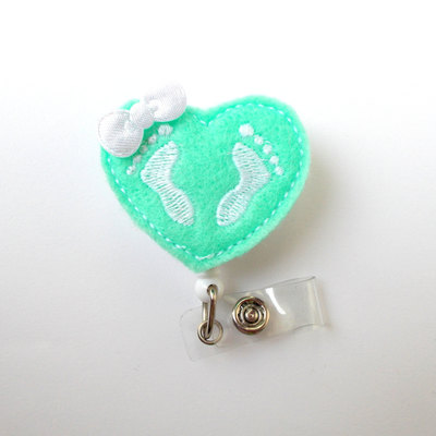 Baby feet heart mint - badge reels - retractable id felt badge holder - nicu badge - nurses badge holder - nurse badge - badge pull