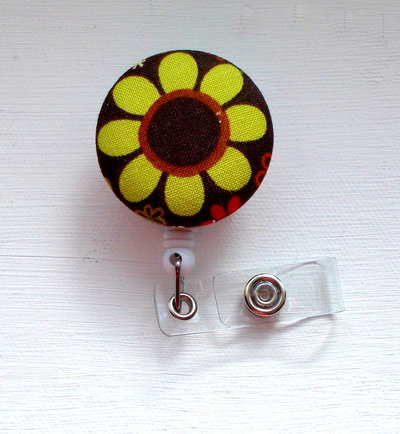 Brown and green daisy flower - name badge holder - cute badge reels - flower badge clip - rn badge - unique retractable id badge holder