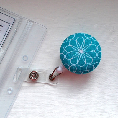 Blue and white daisy - retractable id badge reel - name badge holder - nursing badge clip - teacher badge reel - nurse badge pull