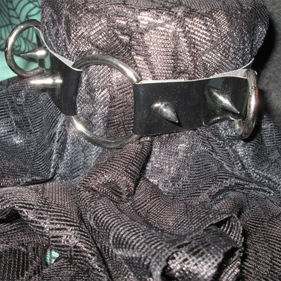 O-ring spike choker with d-rings - Thumbnail 3