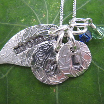 Mom leaf necklace/2 initials/2 birthstones