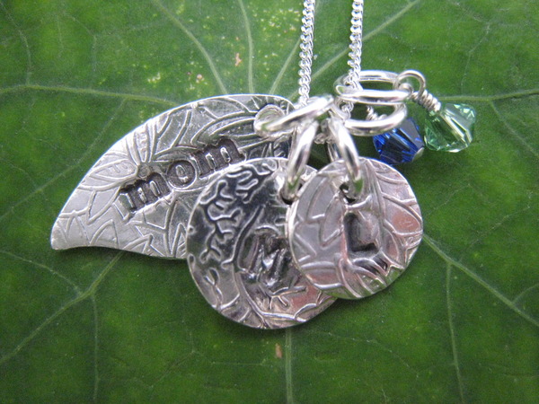 Mom Leaf Necklace/2 Initials/2 Birthstones