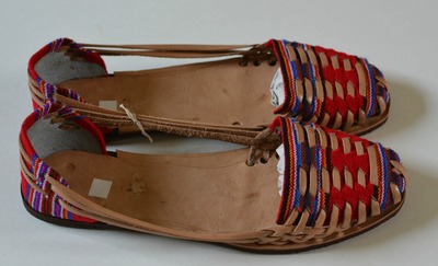 Size 38 US 7.5 Women's Caites