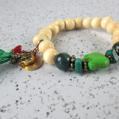 Green elephant bracelet w/ aventurine beads