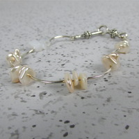Pearl and Opalite Bracelet - Thumbnail 1