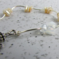 Pearl and Opalite Bracelet - Thumbnail 2