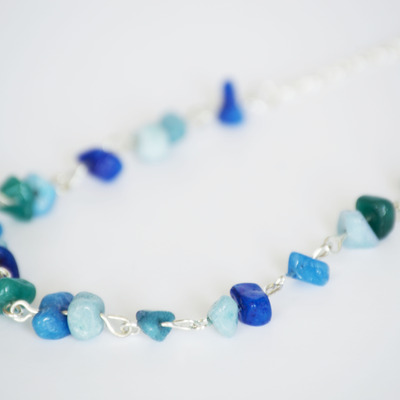 Aqua mix quartz chip necklace - Thumbnail 1
