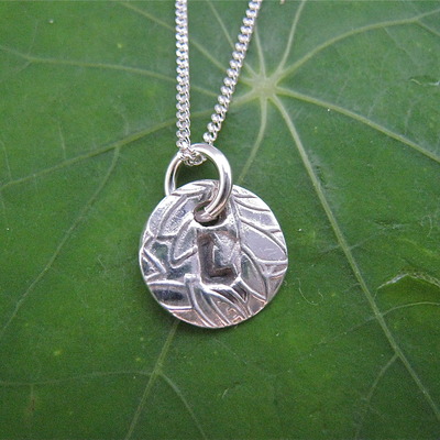 1 initial necklace (sm)