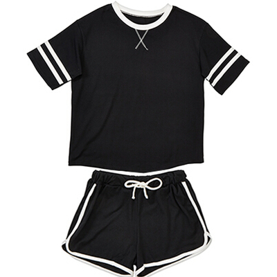 Black & white sporty set