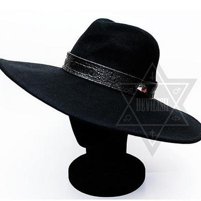  sharp-eyed gentry hat