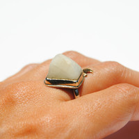 Moon Crystal - Thumbnail 1