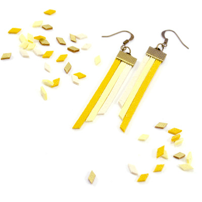 Fringe earrings in ombre yellow - vegan suede