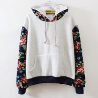 Design Flowers Hooded Sweater   122201 - Thumbnail 1