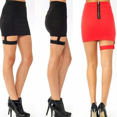 Mini pencil skirt w/ garter band