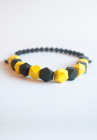 Bee Black Yellow Chunky Statement Necklace NL0604