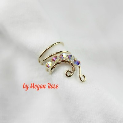 Gold ear cuff with swarovski crystals - half swirl