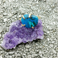 Chrysocolla Turquoise Hand Forged Brass Ring - Thumbnail 3