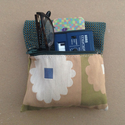 Square zipper pouch