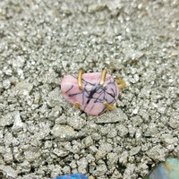 Rhodonite Brass Ring Size 7.5 - Thumbnail 3