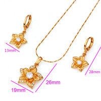 Beautiful Gold Flower Jewelry Set - Thumbnail 1