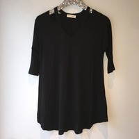 Black Cutout Top - Thumbnail 1