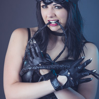 Gothic Catwoman - Thumbnail 1